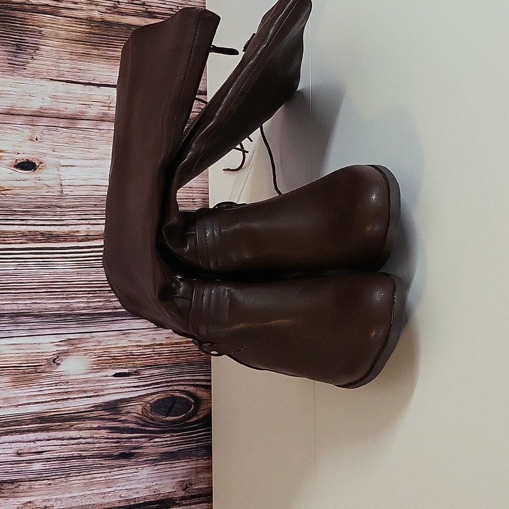 Cloudwalkers By Avenue Tall Back Lace Boot Size 8W